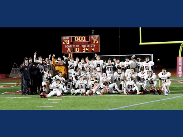 Title for Tigers! Mexico Football Divisional Champs After Topping J-D