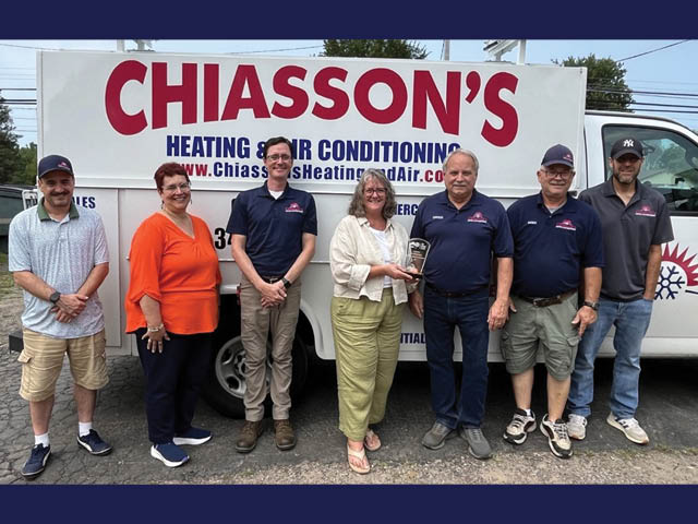 Oswego Players spotlights Chiasson’s for Local Support