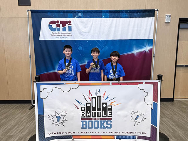 OCSD Battle of the Books participants and champions.