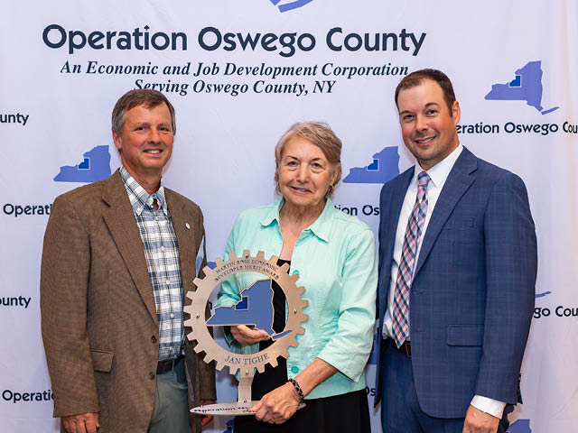 Economic Development Organization Presents Annual Highlights & Achievement Awards