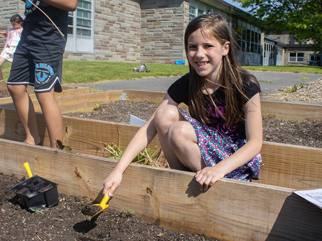 Riley Elementary Students Bring Learning to Life through Riley Kid Garden