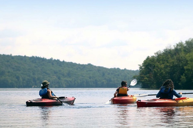 women on water oswego expeditions