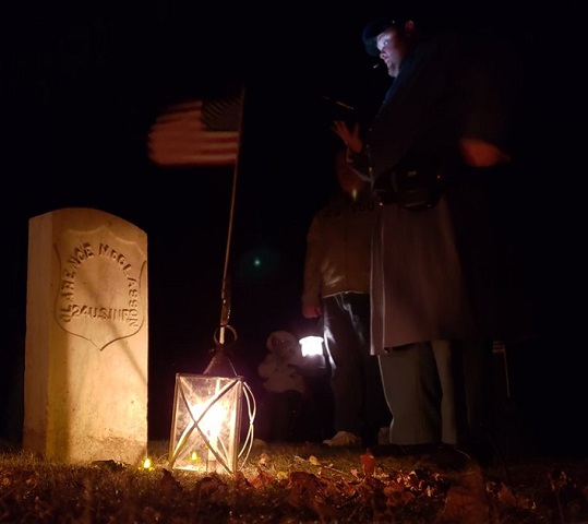 lantern tour