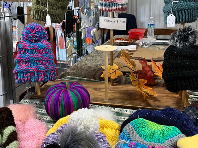 craft with port city crafters at opl 1.18.2024