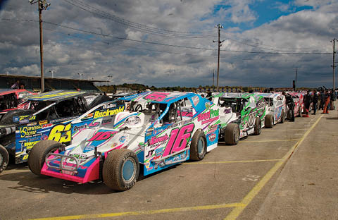super dirt oswego speedway oct 2025