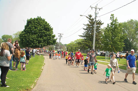 oswego little league parade photo by jerry maher 2025 2026