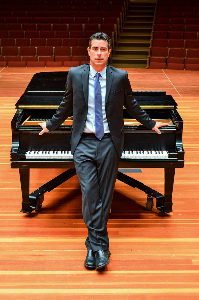 Robert Auler Pianist