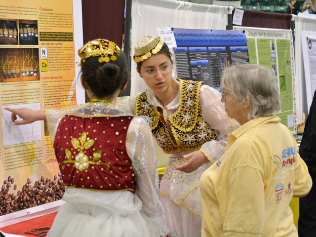 High School Age Researchers Gather at GENIUS Olympiad
