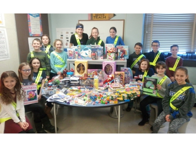 Kingsford Park School Student Council Collects Toys for Golisano Hospital