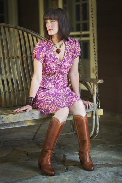 Nashville singer Louise Mosrie to perform at The Oswego Music Hall, Nov. 2