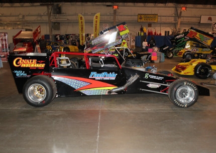 2-Seat Supermodified Start the Feature rides nearing sellout 