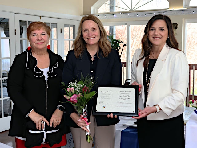 OCO Presents Pam Caraccioli With Donor Of The Year Award