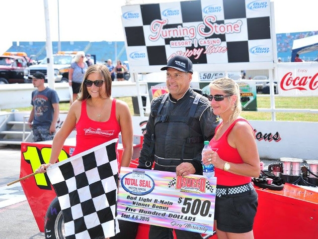 Howard Page Returns to Supermodified Action to Compete in Triple Crown Championship Series