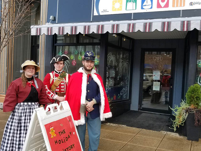 Downtown Holiday History Shoppe Opens
