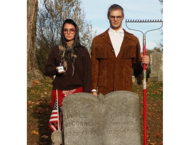 SUNY Oswego Storytelling Class to Present  'A Night at Oswego Town Rural Cemetery' Oct. 26