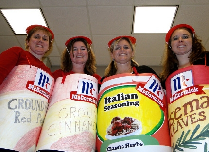 Spice Girls make appearance at OMS