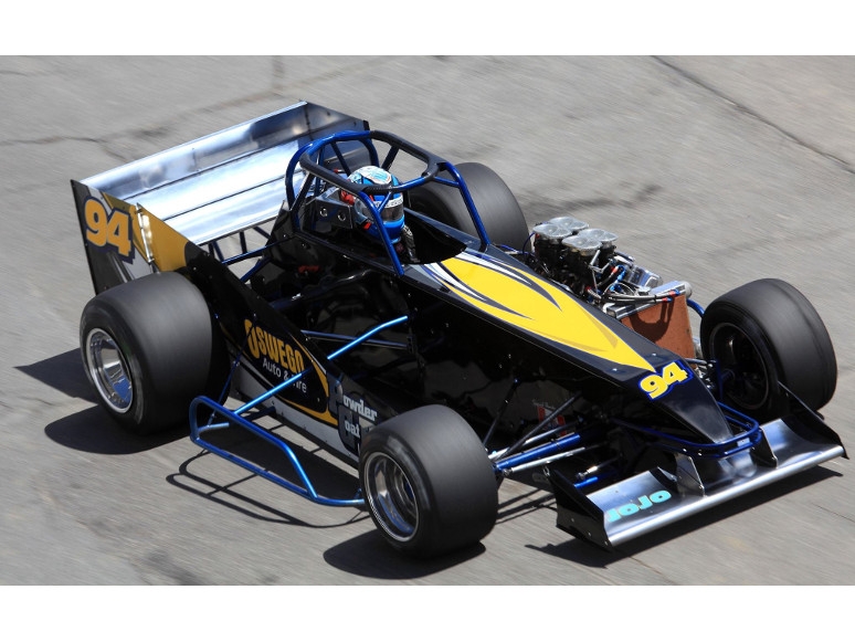 Canadian Logan Rayvals Earns Oswego Supermodified Rookie of the Year Honors
