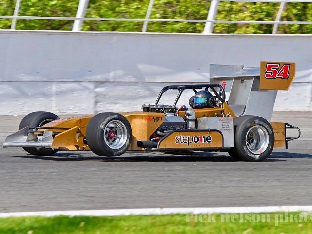 Budget Signs Partners With Proud Motorsports For Unveiling of New Supermodified Scheme