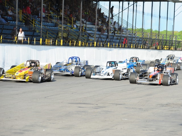 Reserved Seats on Sale for Oswego Speedway’s Memorial Day Weekend Port City ‘Super Spectacle’