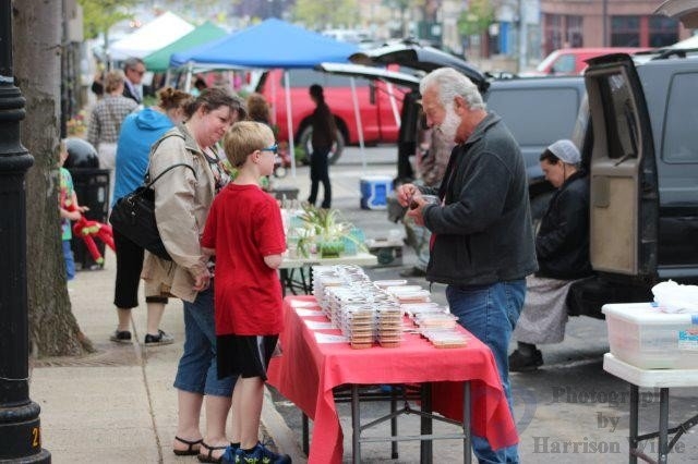 'Wizard of Oz' Dancers to Provide Preview Sep 22 at Farmers' Market