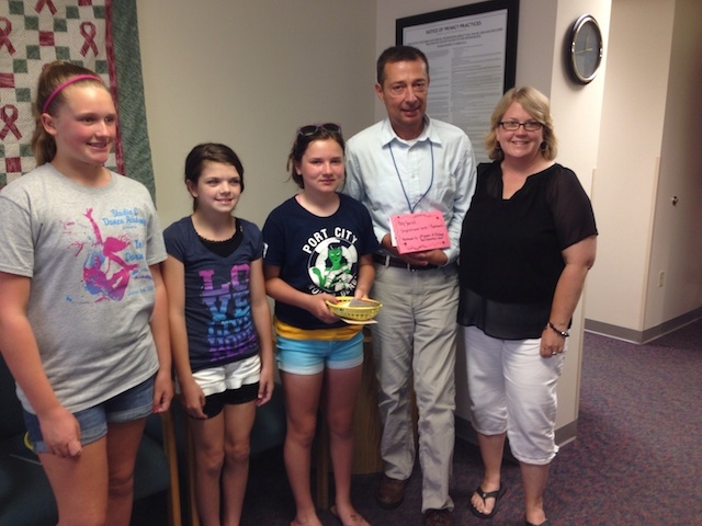 Fitzhugh Elementary`s `Crafting for a Cure` a Success