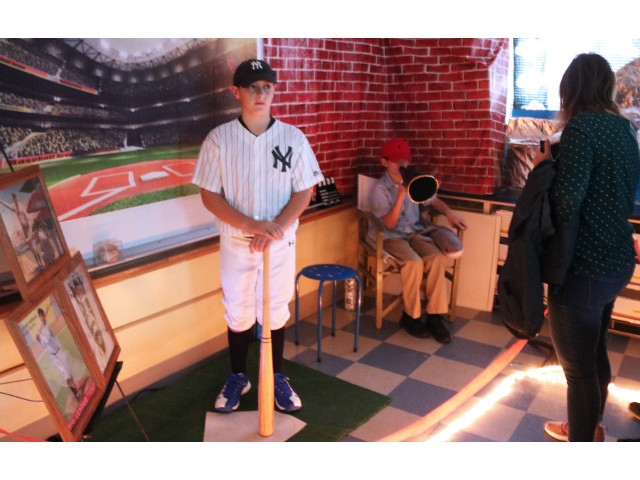 Leighton 5th Graders Recreate Historical Figures for ‘Wax Museum’
