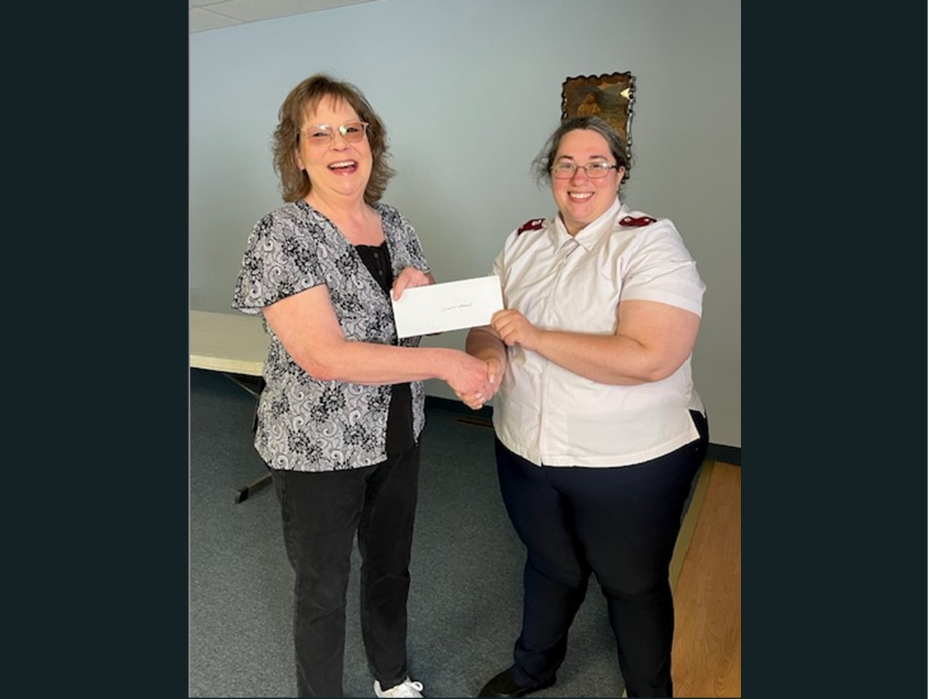 Fulton Lions Donate $1000 to Salvation Army