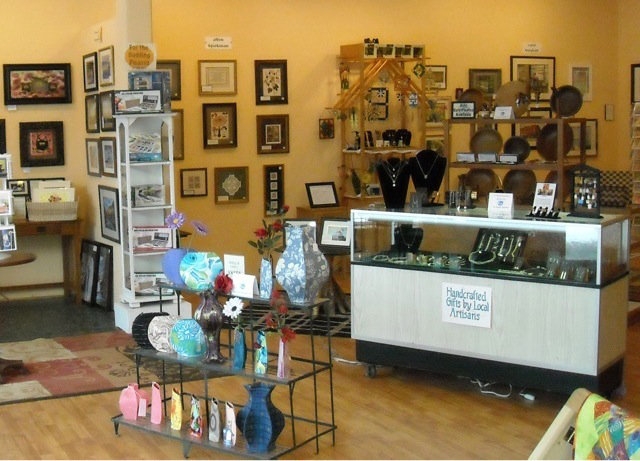 Lakeside Artisans hosts second anniversary Open House, March 15