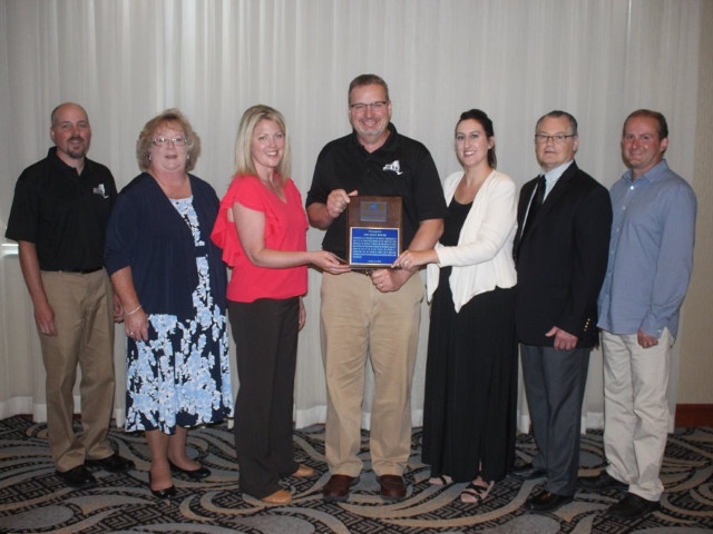 Operation Oswego County Presents Award to 1886 Malt House