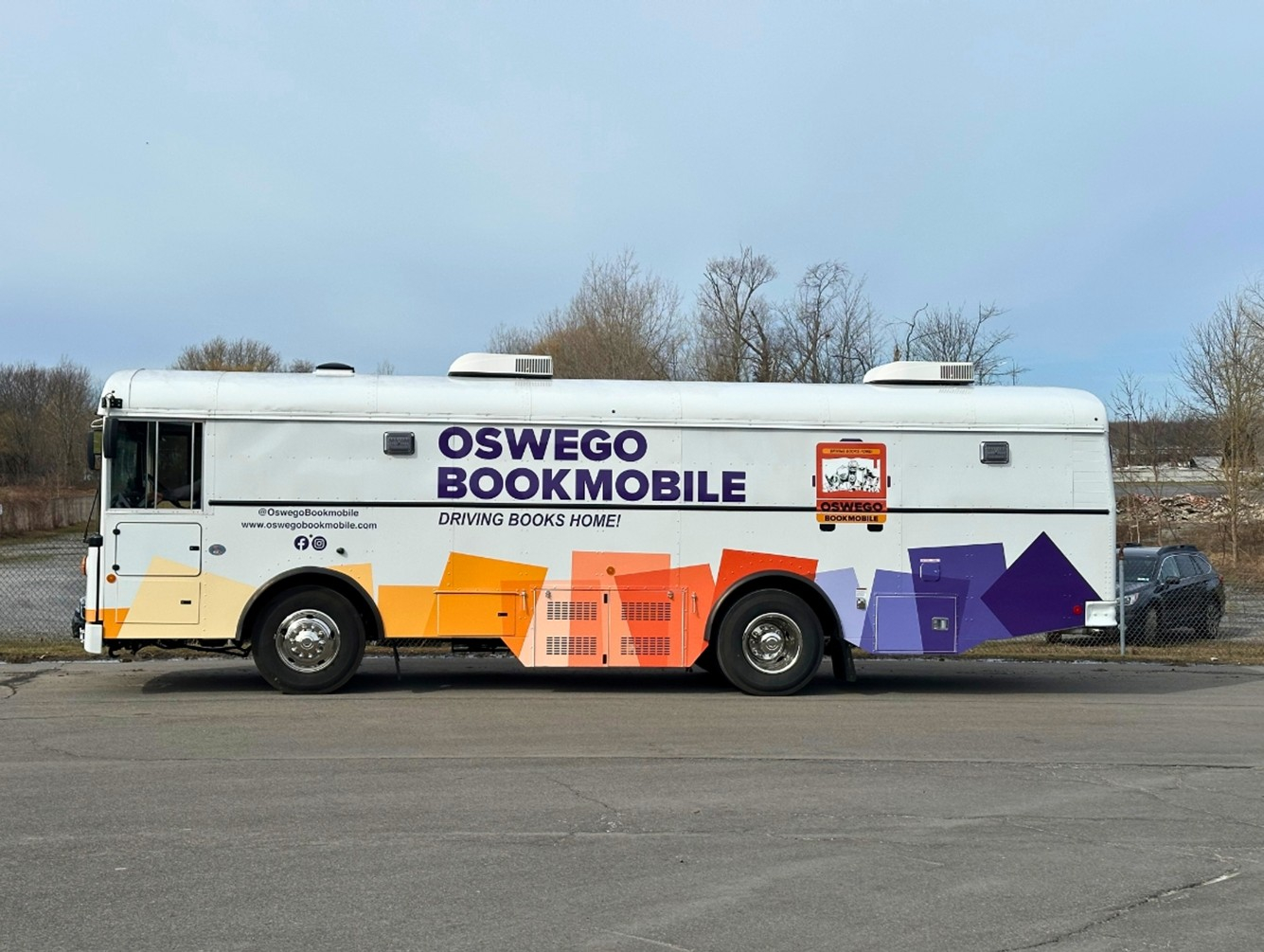 Oswego Book Mobile Recognizes Donors