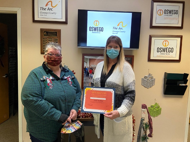 Oswego Industries Celebrates Employee’s 25-Year Milestone