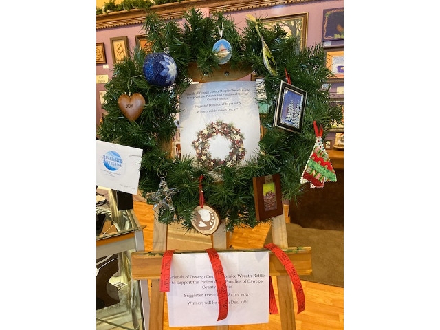 Local Businesses Participating in 4th Annual Wreath Raffle For Hospice
