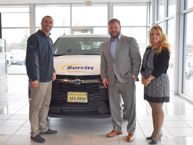 Oswego Health and Burritt Motors Team Up for Golf Tournament