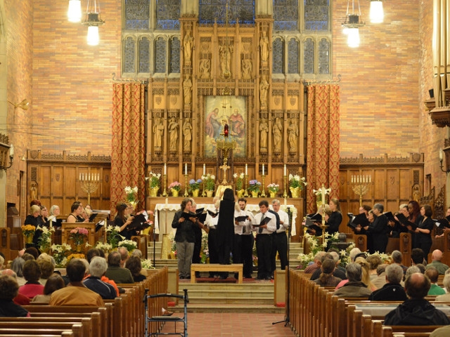 Festival Chorus Holiday Concert to Feature College, High School Choirs