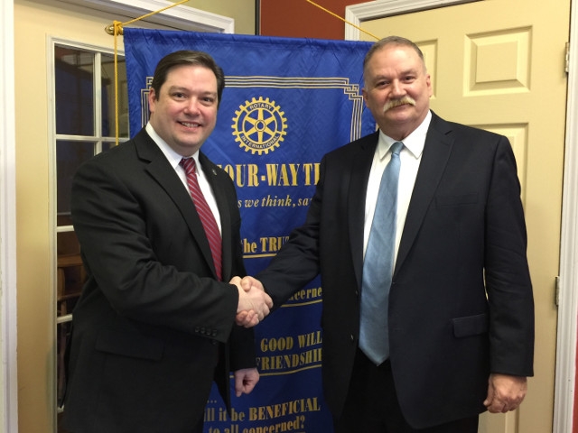 Oswego Sunrise Rotary Welcomes OPD Chief Tory DeCaire