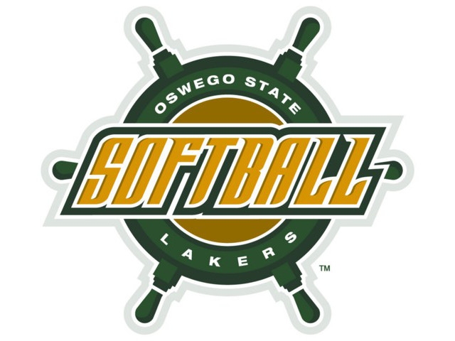 Softball Sweeps Doubleheader in Florida to Move Back to .500