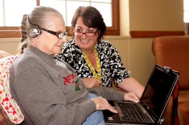 Morningstar residents go hi-tech to connect with families