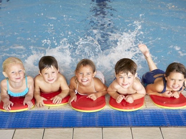 SUNY Oswego to Host Children's Swim Lessons