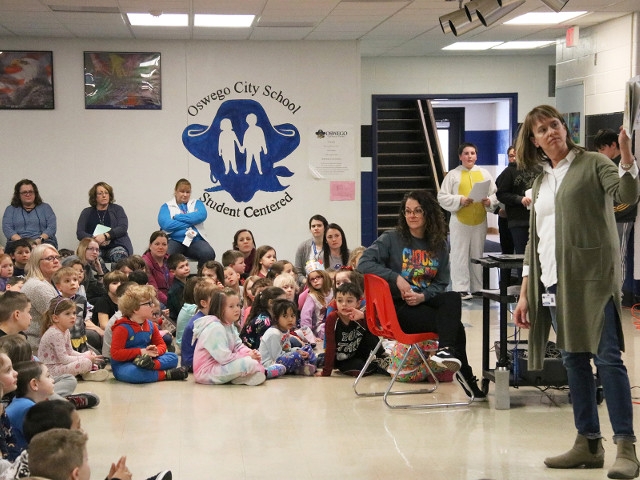 Minetto Elementary 6th Graders Host Kindness Assembly