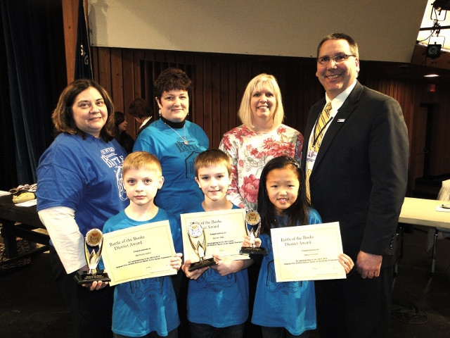 Leighton and Middle School Students Advance in Battle of the Books Competition