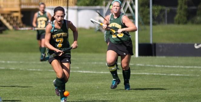 Oswego field hockey sends Elmira home with a loss