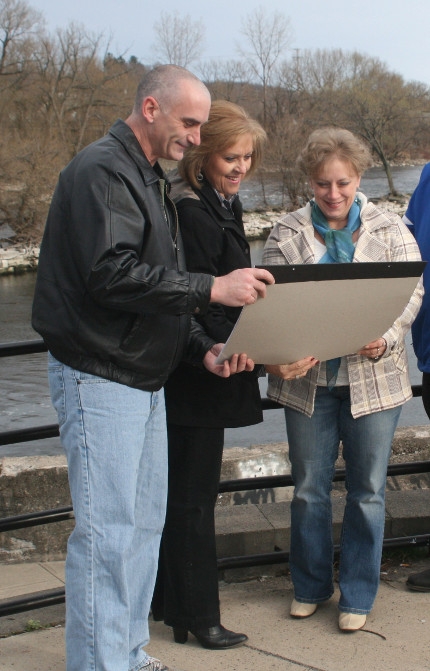 Rivers Edge Craft Show fun for entire family