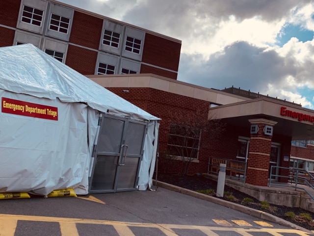 Oswego Health Sets Up Tent as New Entrance to ER