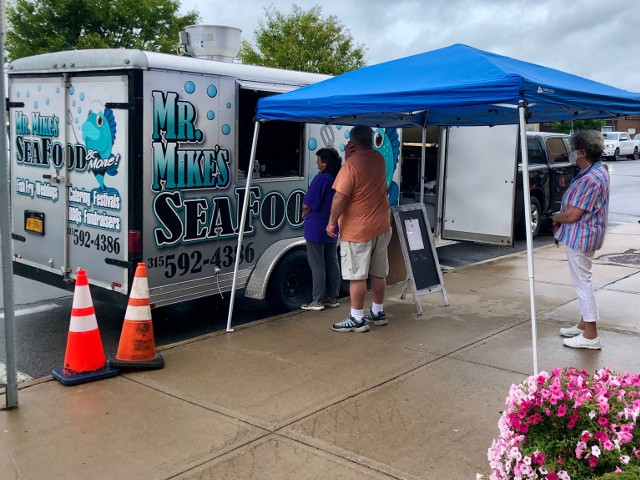 Fulton Savings Banks Shows Customer Appreciation With Free Food Truck and Giveaways