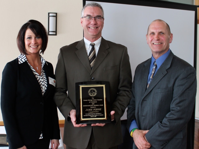 Jamieson Persse Receives Chamber’s Kenneth Boutwell Award