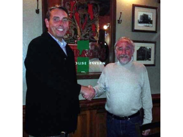Clubhouse Tavern Event Donates to United Way 2016 Campaign