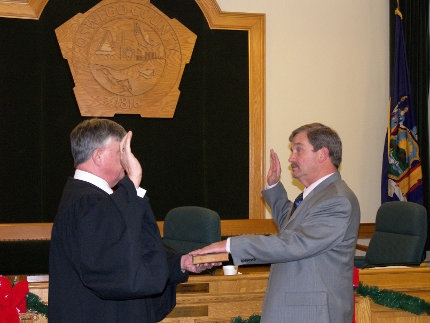 Oswego County Legislature holds annual elections