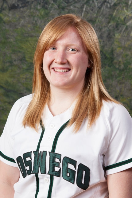Oswego State's Thayer named SUNYAC Softball Pitcher of the Week