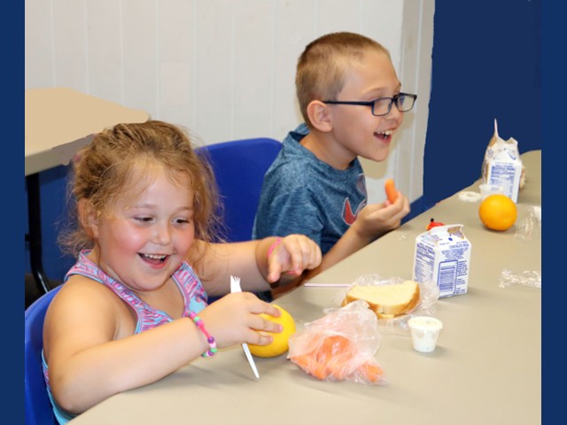 OCO Giving Thanks to host Food Drive